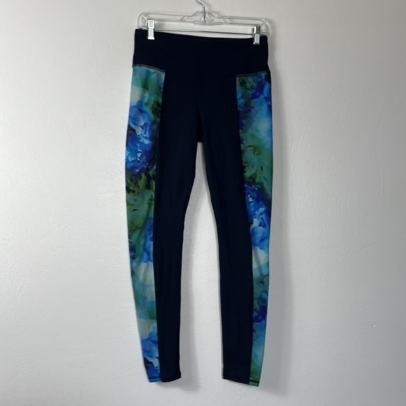 Athleta Chaturanga Bloom Floral Tight Women's M High Inseam 28" Key Pocket - Picture 14 of 16